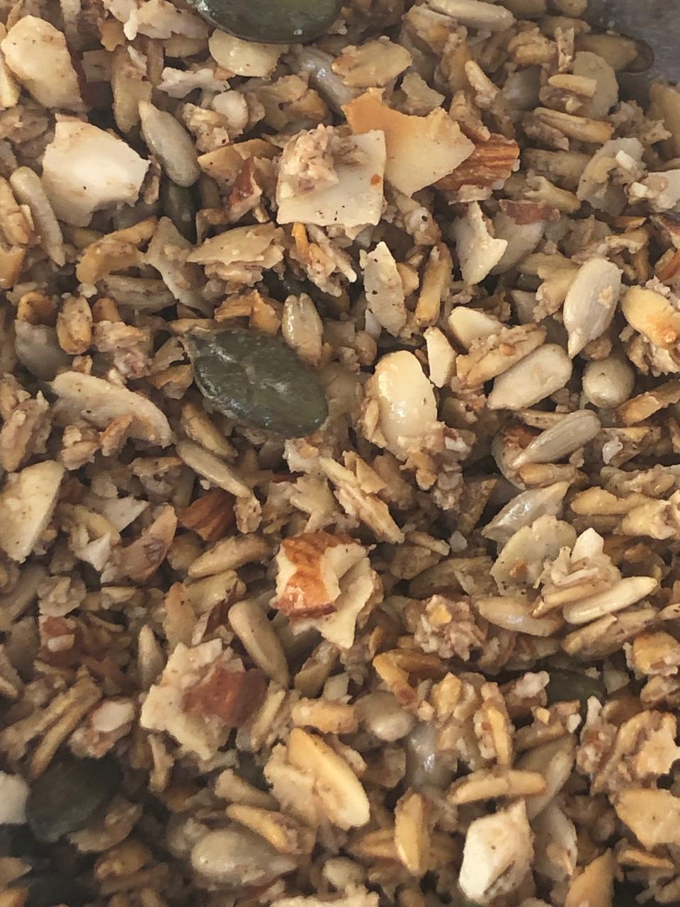 Low GI granola with plenty of nuts and seeds - 300g